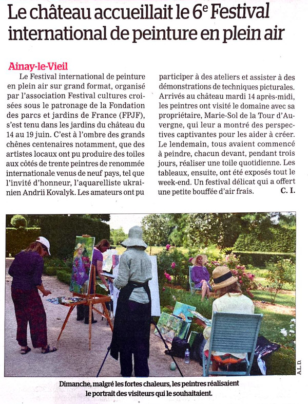 Article de l'écho du Berry - 23 juin 2022 Festival international de peinture en plein air, des peintres travaillent avec chevalets dans les jardins du château d’Ainay-le-Vieil