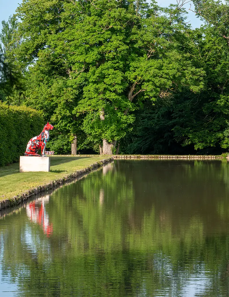 Jardins des culptures du Château d’Ainay-le-Vieil, Bastet de Julien Marinetti